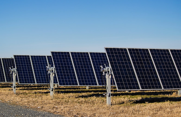 Jüngste Firmenblogs über Lärmschutzwände integriert mit Photovoltaikmodulen für Verkehrsnetze